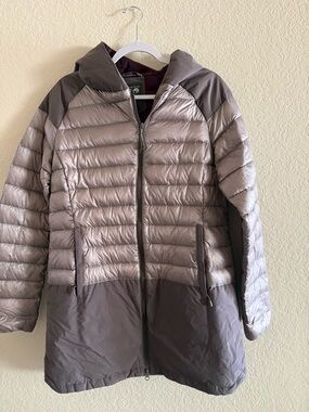 Mountain Hardware Women’s Metallic Lilac Goose Down Puffer Jacket Size L Mid